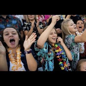 Meet your Posher, Abigail